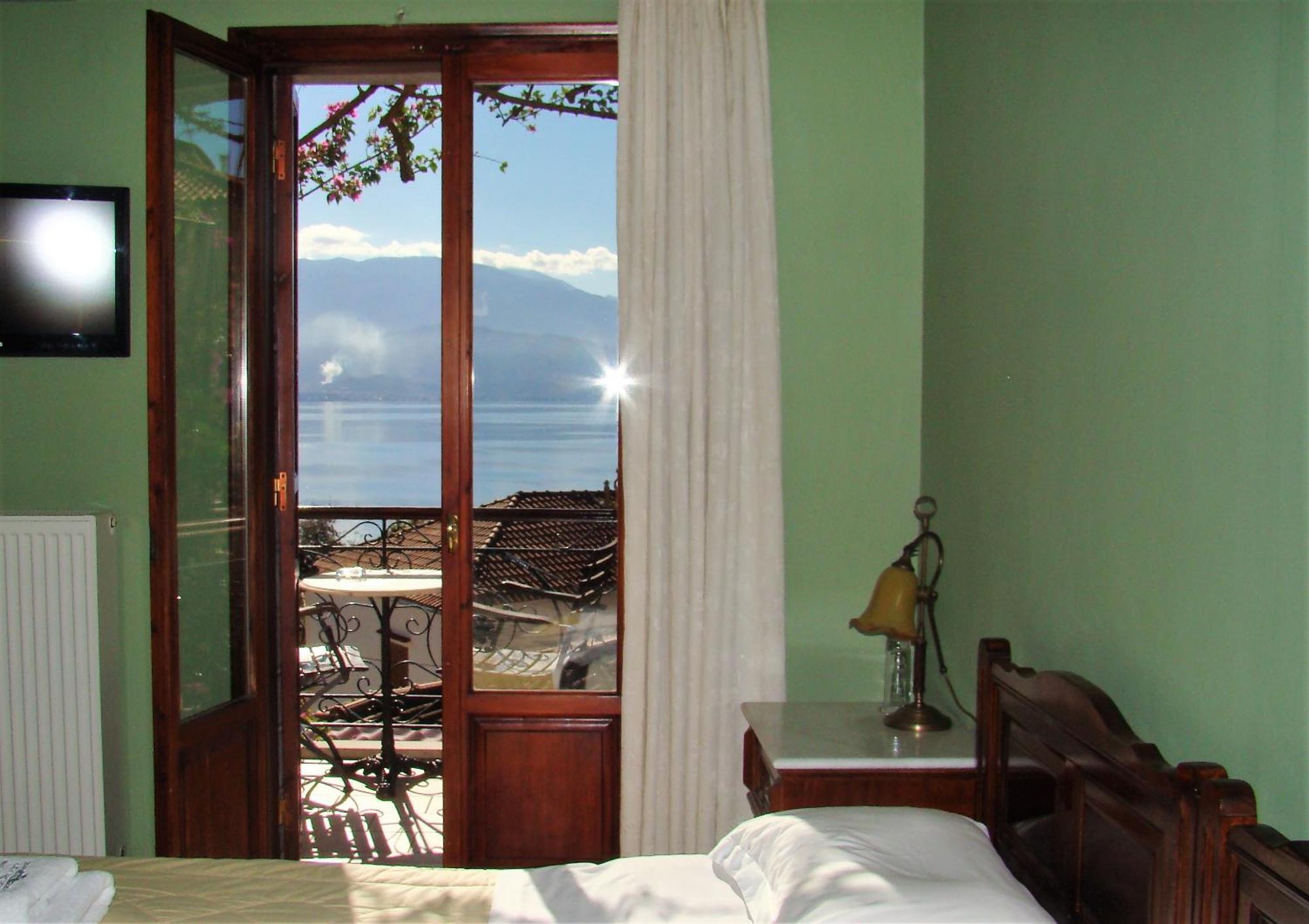 Ilion Hotel Nafpaktos Eksteriør billede
